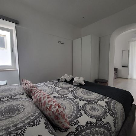 B&B Tra Le Vie Del Borgo 비에스테 객실 사진