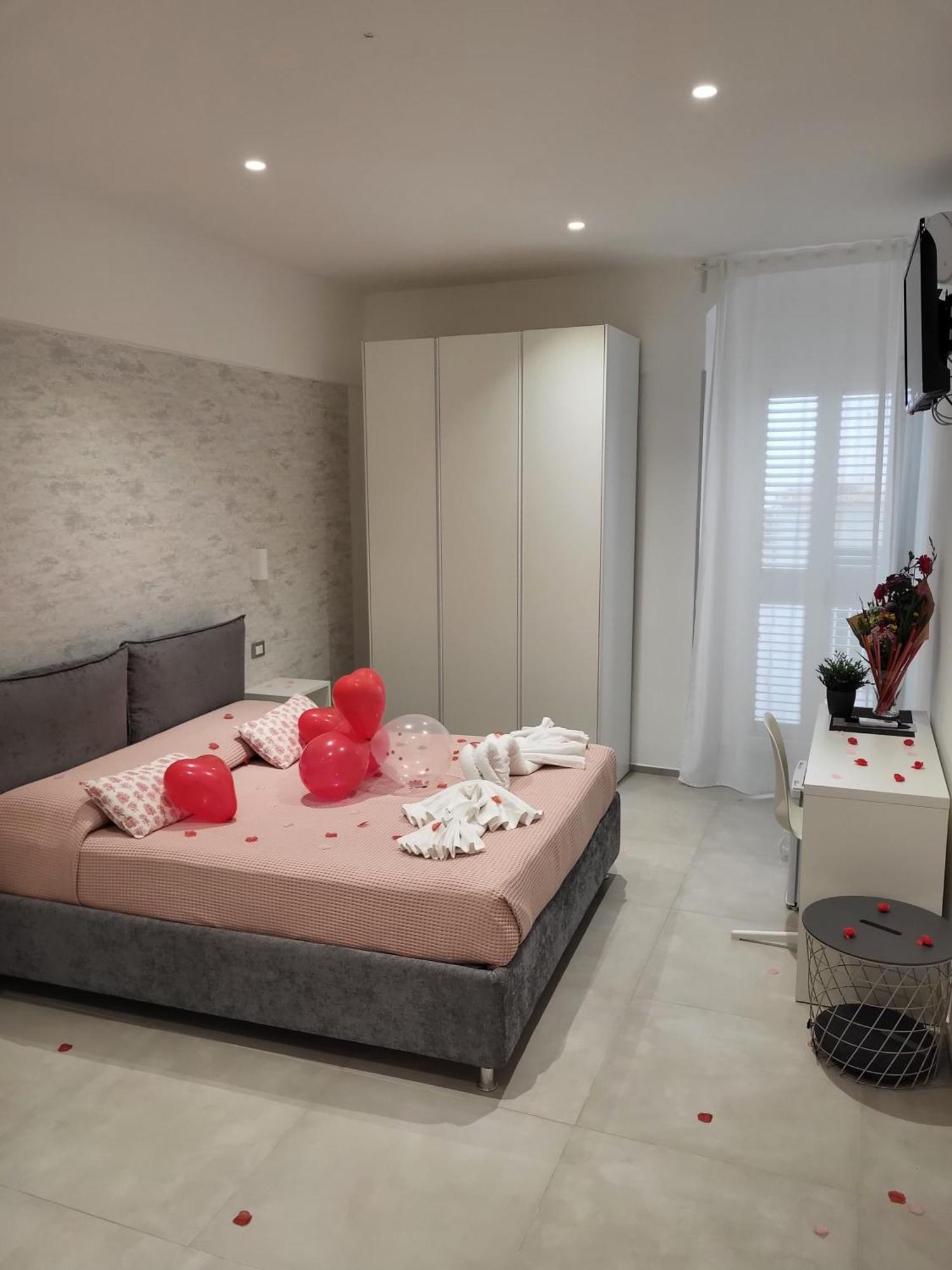 B&B Tra Le Vie Del Borgo 비에스테 외부 사진